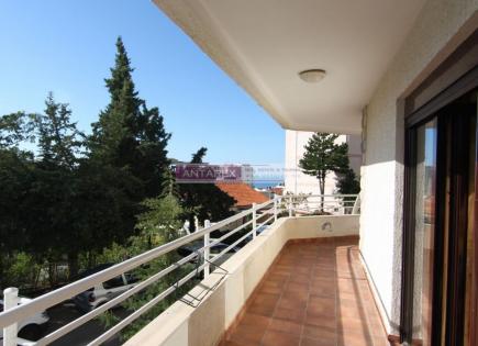 Apartamento para 107 500 euro en Petrovac, Montenegro