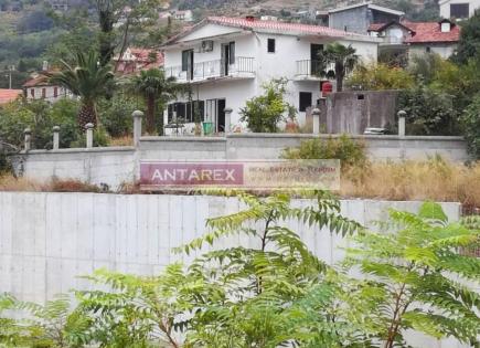 Villa für 400 000 euro in Risan, Montenegro