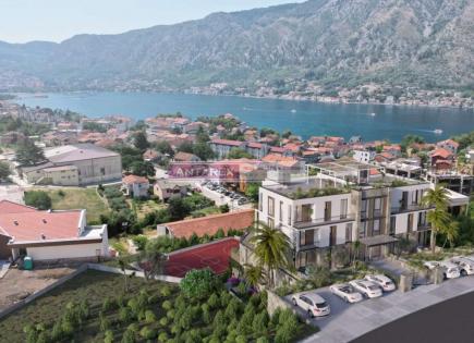 Apartamento para 473 000 euro en Dobrota, Montenegro