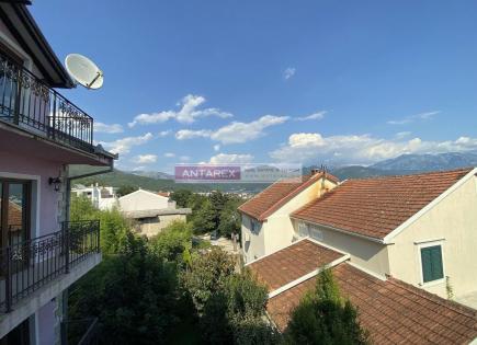 Villa pour 252 000 Euro à Bijela, Monténégro