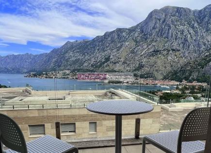 Apartamento para 139 392 euro en Škaljari, Montenegro