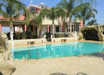 Villa für 1 500 000 euro in Nikosia, Zypern