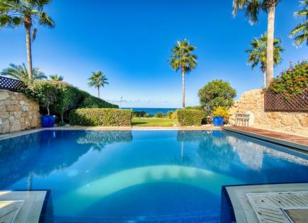 Villa for 1 300 000 euro in Paphos, Cyprus