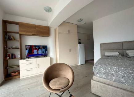 Piso para 75 000 euro en Sutomore, Montenegro