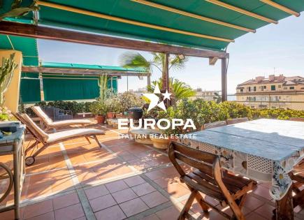 Penthouse für 1 250 000 euro in San Remo, Italien