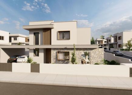 Villa for 605 000 euro in Limassol, Cyprus