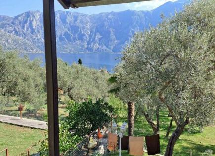 Casa para 250 000 euro en Prcanj, Montenegro