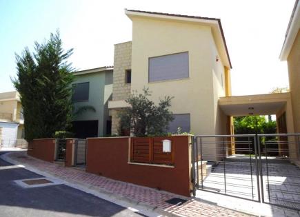 Villa for 1 000 000 euro in Limassol, Cyprus