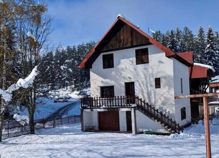 Casa para 120 000 euro en Zabljak, Montenegro