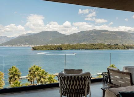 Apartamento para 1 330 000 euro en Tivat, Montenegro