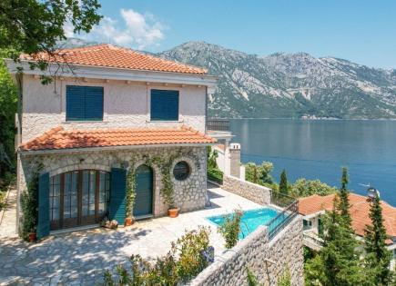 Villa pour 920 000 Euro à Kotor, Monténégro