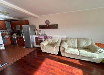 Apartamento para 126 000 euro en Petrovac, Montenegro