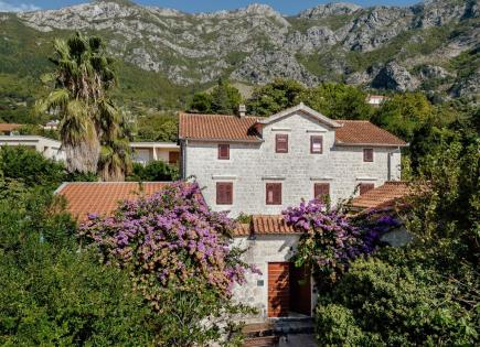 House for 750 000 euro in Risan, Montenegro