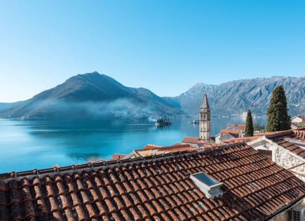 Apartment for 480 000 euro in Perast, Montenegro