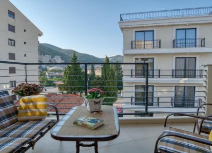 Flat for 295 000 euro in Budva, Montenegro
