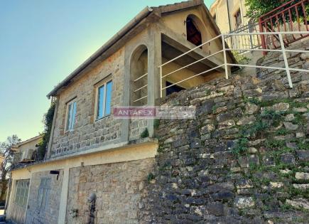 Villa pour 110 000 Euro à Herceg-Novi, Monténégro