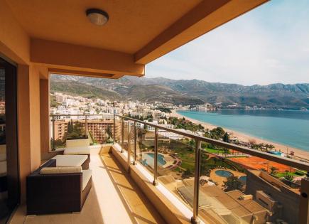 Piso para 650 000 euro en Budva, Montenegro