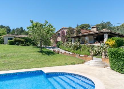 Maison pour 1 360 000 Euro sur la Costa Brava, Espagne