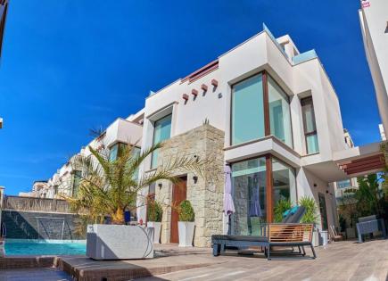 Villa para 549 000 euro en Ciudad Quesada, España