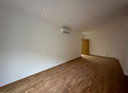 Piso para 135 000 euro en Budva, Montenegro