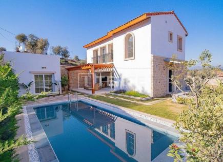 Villa für 465 000 euro in Milas, Türkei