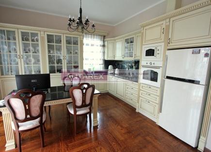 Villa for 700 000 euro in Zelenika, Montenegro
