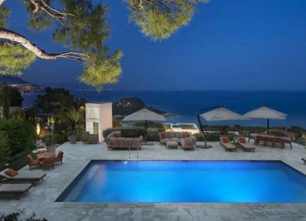 Villa on Cap-Ferrat, France (price on request)