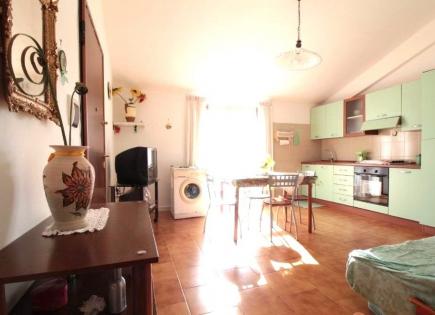 Piso para 38 000 euro en Scalea, Italia