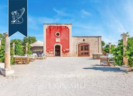 Farm in Fasano, Italy (price on request)