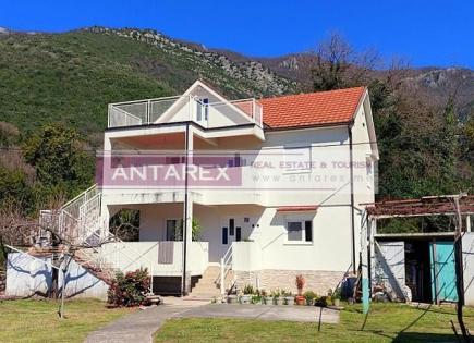 Villa for 370 000 euro in Zelenika, Montenegro