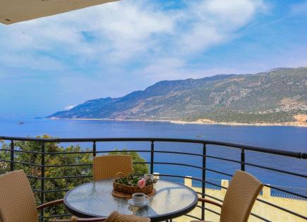 Flat for 418 000 euro in Kaş, Turkey