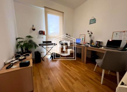 Apartamento para 430 000 euro en Budva, Montenegro