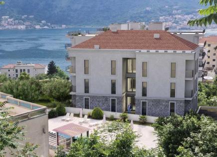 Piso para 105 000 euro en Dobrota, Montenegro