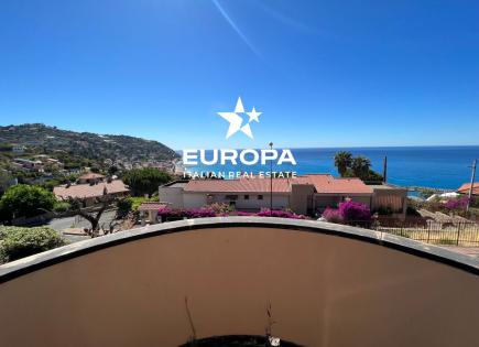Villa para 700 000 euro en Ospedaletti, Italia