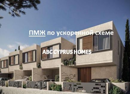 Townhouse for 383 000 euro in Konia, Cyprus