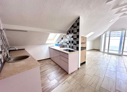 Piso para 100 000 euro en Budva, Montenegro