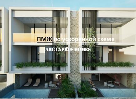 Townhouse for 490 000 euro in Chlorakas, Cyprus