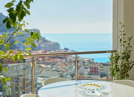 Flat for 595 000 euro in Becici, Montenegro
