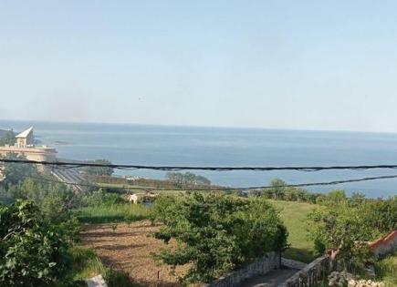 House for 165 000 euro in Dobra Voda, Montenegro