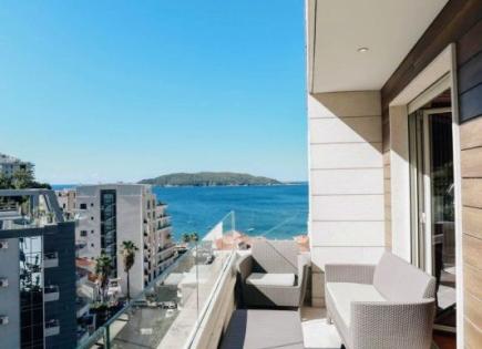 Piso para 660 000 euro en Rafailovici, Montenegro