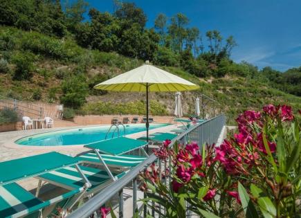 House for 970 000 euro in La Spezia, Italy