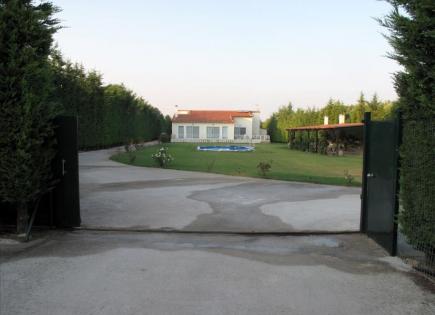 House for 750 000 euro in Attica, Greece