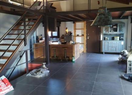 Casa para 1 600 000 euro en Ática, Grecia