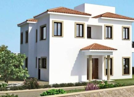 House for 1 206 000 euro in Paphos, Cyprus