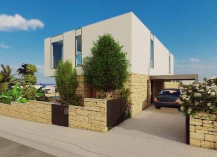 House for 816 000 euro in Paphos, Cyprus