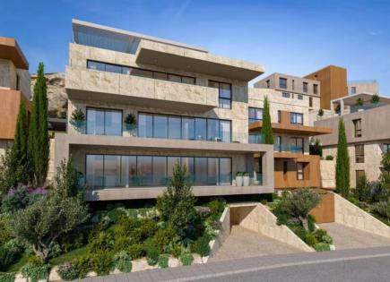 Flat for 574 000 euro in Limassol, Cyprus