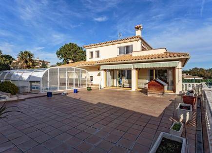 House for 540 000 euro on Costa Brava, Spain