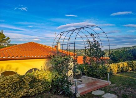 Casa para 500 000 euro en la Costa Brava, España