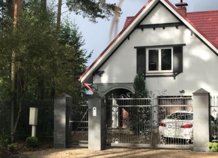 House for 688 000 euro in Riga District, Latvia