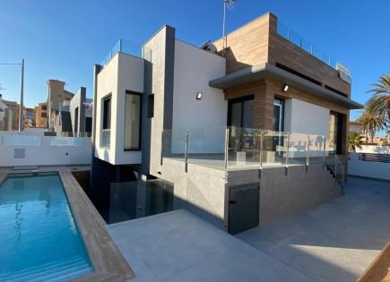 Villa para 940 000 euro en Torrevieja, España